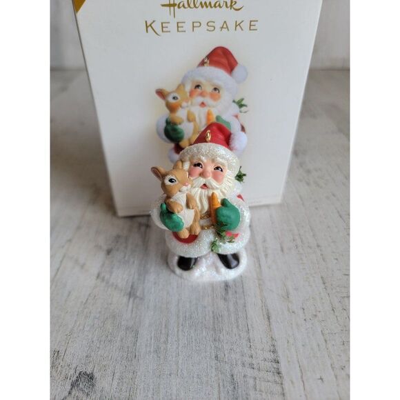 Hallmark bunny hug ornament Xmas Easter - Picture 1 of 8
